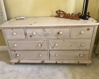 Thomasville dresser