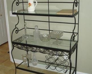 Baker's rack and misc. items.