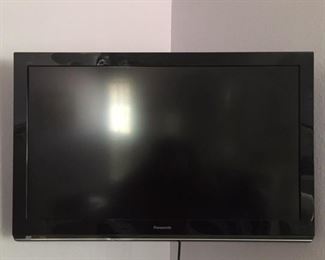 31" Panasonic HDTV