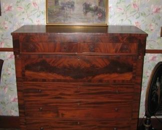 Chest of drawers