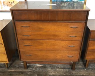 Mid Century chest