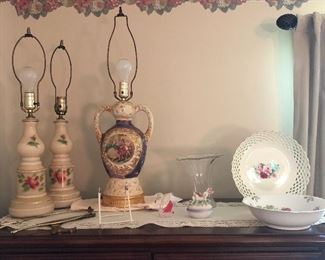 Vintage Lamps and Collectibles!