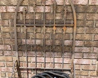 82. Pair of Metal Antique Planters (24'' x 12'' x 12'')