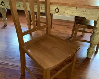 127. 4 Maple Side Chairs (18'' x 18'' x 38'')