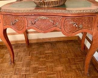 25. Desk w/ 3 Drawers, Inlaid Leather Inset & Metal Filigree Detail (47" x 25" x 34")