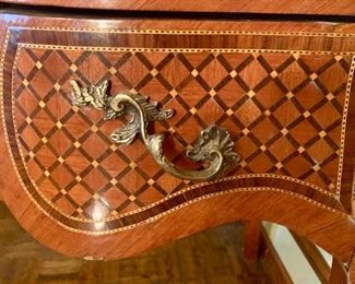 25. Desk w/ 3 Drawers, Inlaid Leather Inset & Metal Filigree Detail (47" x 25" x 34")