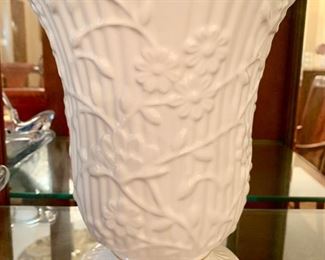29. Lenox 10" Daisy Patterned Vase