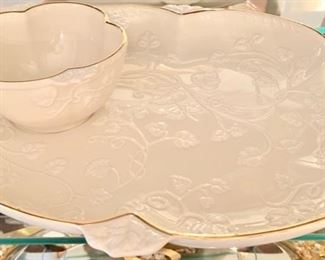 33. Lenox Chip and Dip Gold Trim Edge Platter