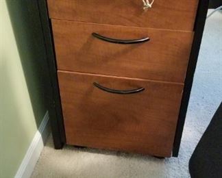 File cabinet 