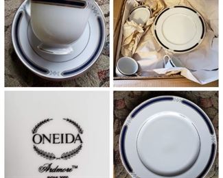 Beautiful Dinnerware: Box packed tightly, at least 8pc setting - maybe more.  Unable to determine.