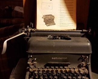Vintage typewriter w/original manual