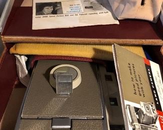 Vintage Polaroid land camera Model 150 with case