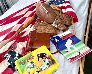 Vintage baseball memorabilia
Vintage lunch kit