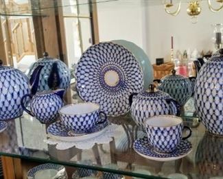LOMONOSOV Cobalt Net Teapot & Lid, Coffee Pot & Lid, Cream & Sugar with Lid, Sets of Cup & Saucer & Cake Plate