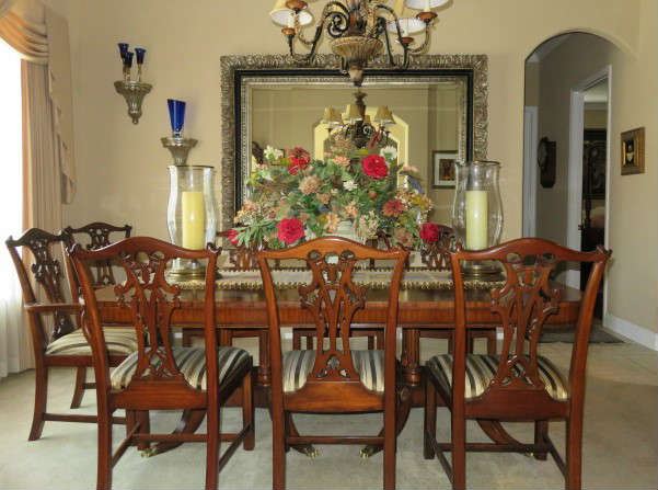 Henredon Aston Court Dining Room Table Set w/8 Chairs & 2 Leaves