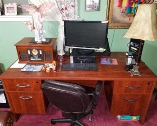 business computer desk