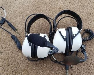 Pair of Peltor Aviation Headsets  7004, comes with a carrying case
