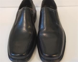 Men's Ecco dress shoes, black, size 12, brand new