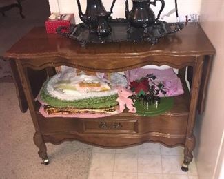 Vintage tea cart/buffet