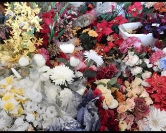 Thousands of Flowers from Marie's Floral Business. Mostly New Old Stock.