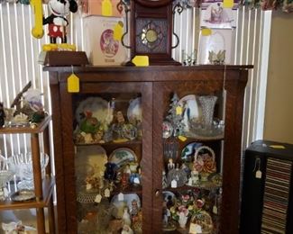 Vintage tiger oak cabinet