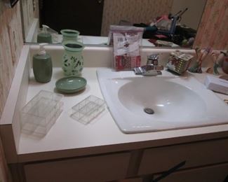 Bath Accessories