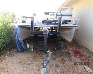 1999 Suncruiser Trinidad 24' Pontoon with Trailer and many accessories. Evinrude E70 Outboard Motor. Great condition (seats need some new covers). New Battery. Item is Listed on eBay