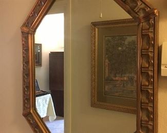 Yes, there’s 2 of these! Priced individually 