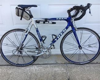 Trek poly-carbon frame bike (#2)
