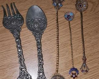 Serving Pieces