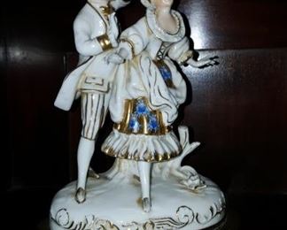 Figurine