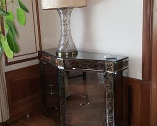 Mirror Cabinet with Crystal Based Lamo