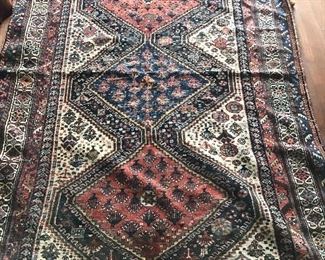 Oriental rugs many to choose from