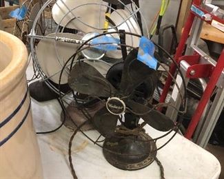 Antique fan, works
