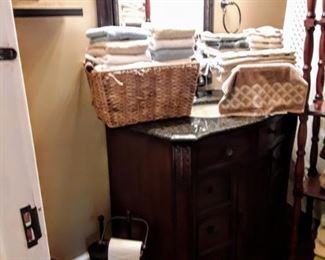 Bath linens, accessories