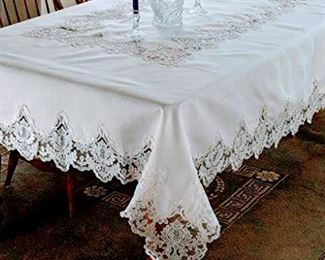 Victorian lace tableclothes - 13'6' length
