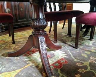 Formal dining table legs