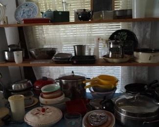 pie plates, bake ware, pressure cookers, kitchen