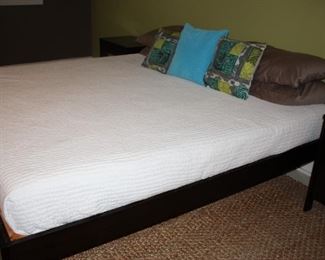 King bed with memory foam mattress