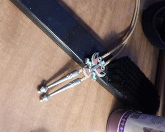 Southwest neck ware. BOLO