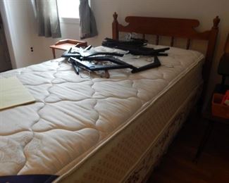 Twin bed