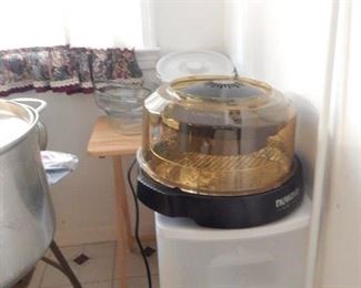 Kitchen items.