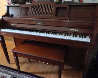 Baldwin up right piano! BALDWIN>>> good name!