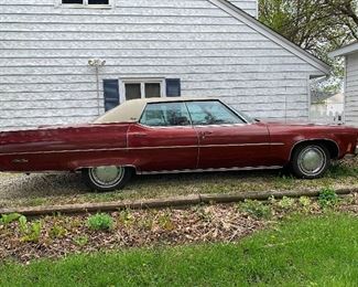 *1973 Oldsmobile 98 Regency 4 Door Hardtop 97,807 Miles