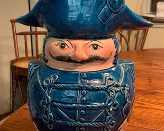 Cookie jar