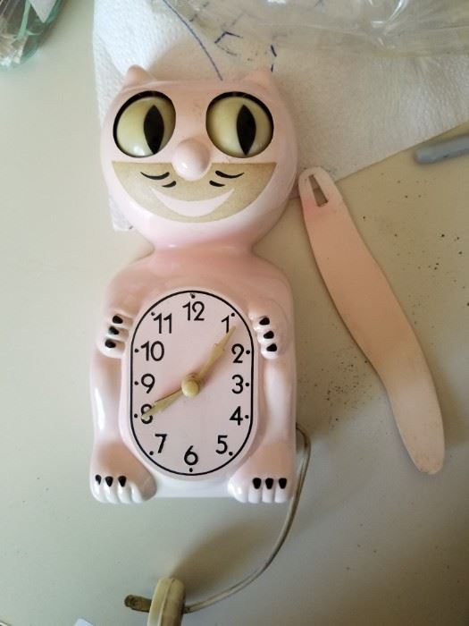 Original Pink Kit Kat Clock