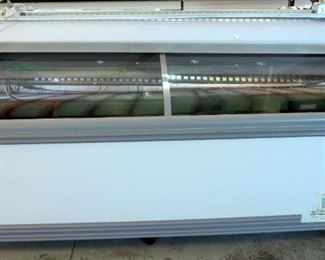 AHT Paris 210 Freezer/Cooler Case with Sliding Doors, Digital Temperature Display. 41" x 83" x 34"