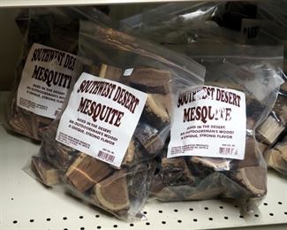Sweet-N Smoky Smoking Wood includes, Hickory, Apple, Mesquite and More, Approximately 40 300 cubic inch Bags
