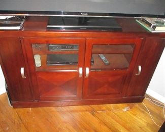 Entertainment Unit & Electronics