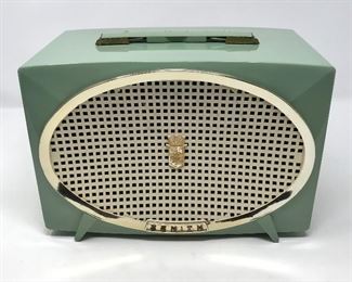 Vintage Zenith Y513 Radio https://ctbids.com/#!/description/share/164866